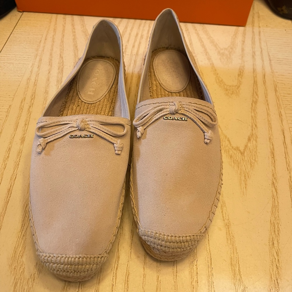 ❤️❤️SOLD❤️❤️Authentic Coach shoes BNIB